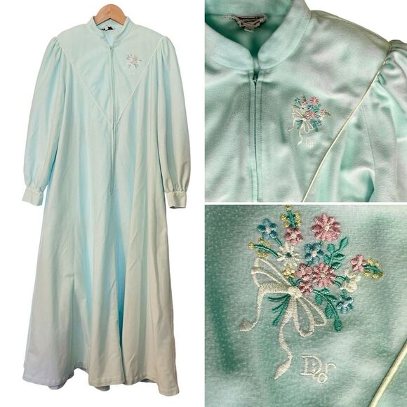 Vintage Christian Dior Housecoat Robe Nightgown Womens Zip Medium Mint Green‎ - Picture 1 of 15
